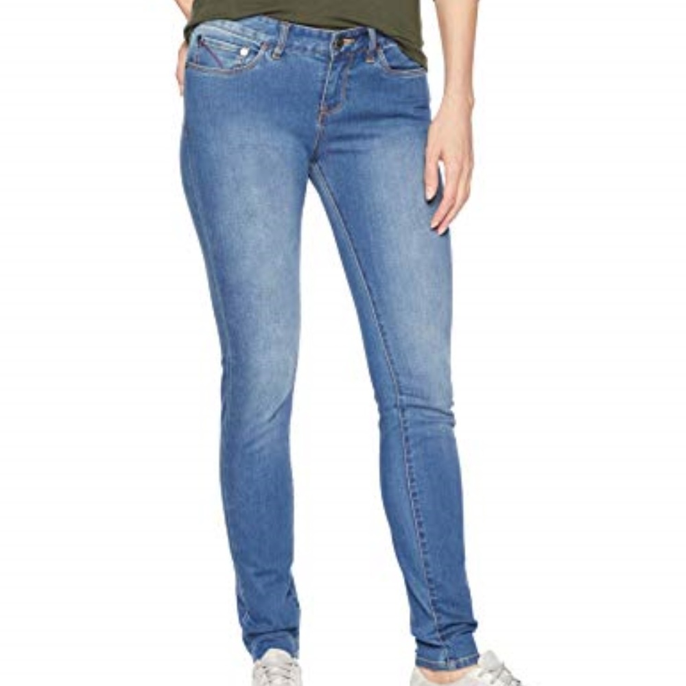 Brand New Mountain Khakis Genevieve Skinny Jeans Classic Fit